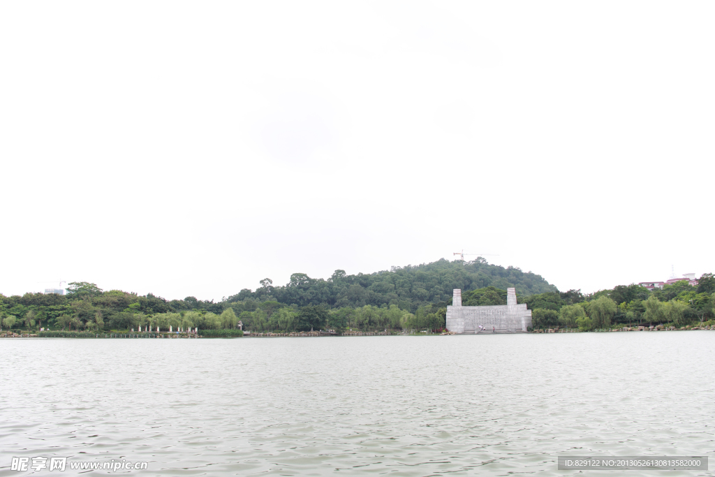 湖面景观