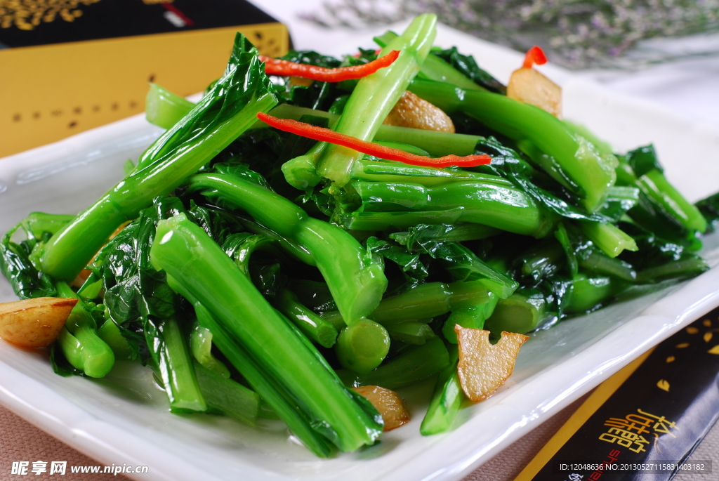 蒜茸炒时蔬