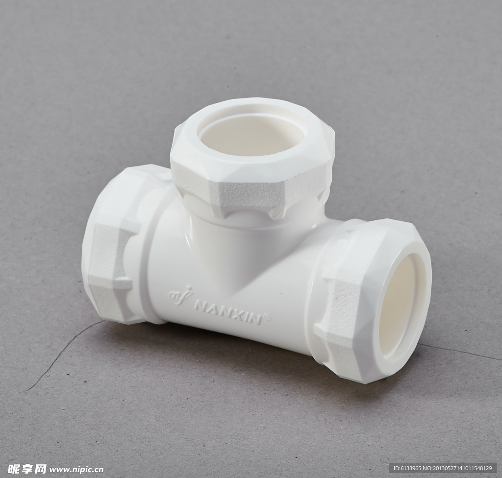 钻石型等径三通