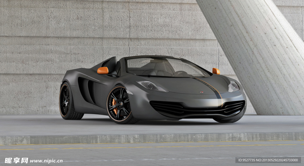 迈凯轮12C