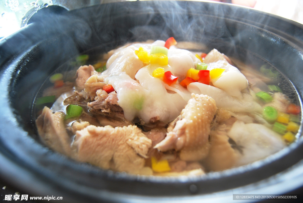 天水椰青煮文昌鸡