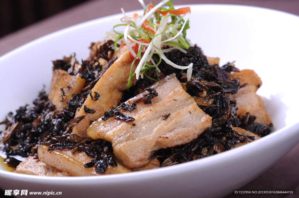 茶油盐菜肉