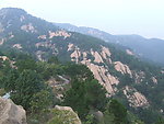 石头山