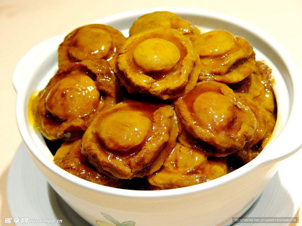 鲍鱼美食