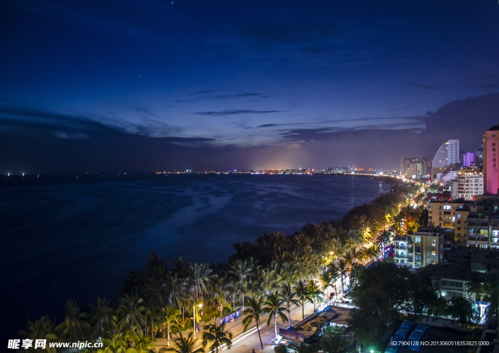 三亚湾夜景