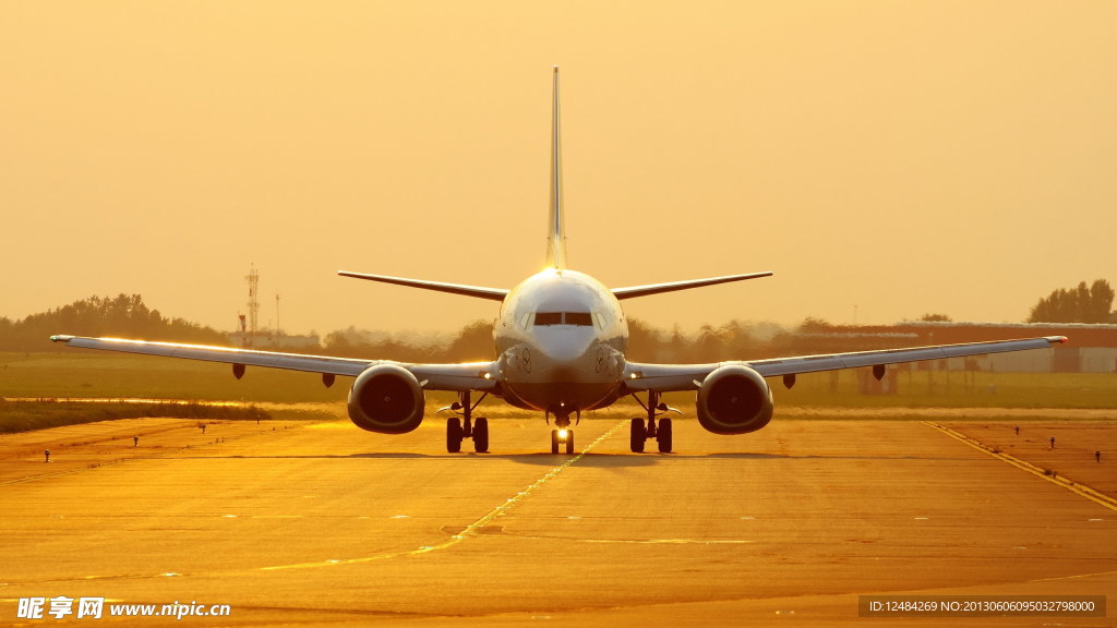 波音737客机