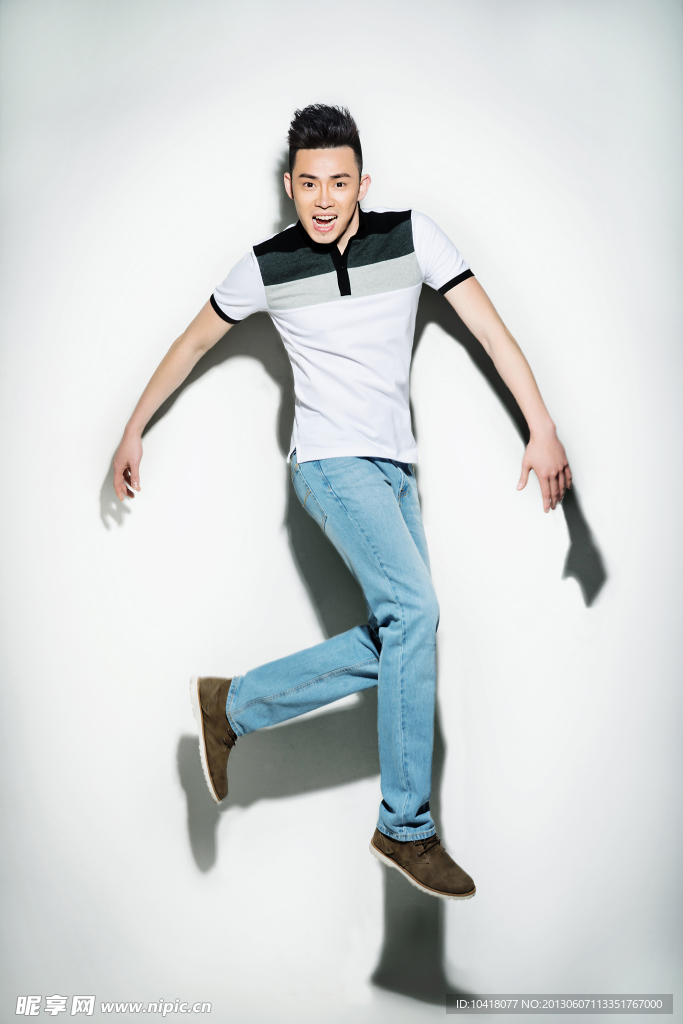 休闲男模
