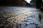 下雨