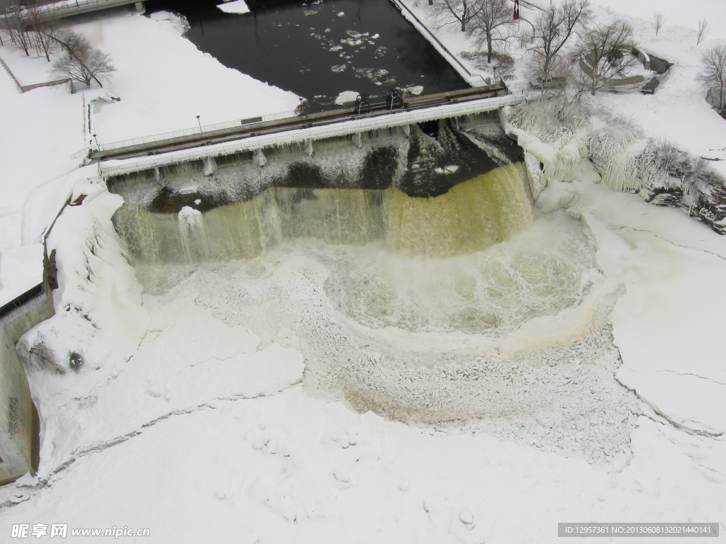 鸟瞰配景雪景