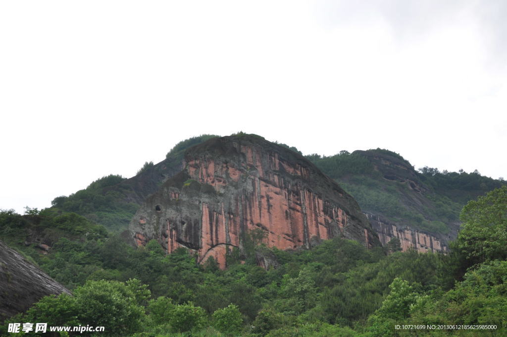 丹霞地貌 龙虎山