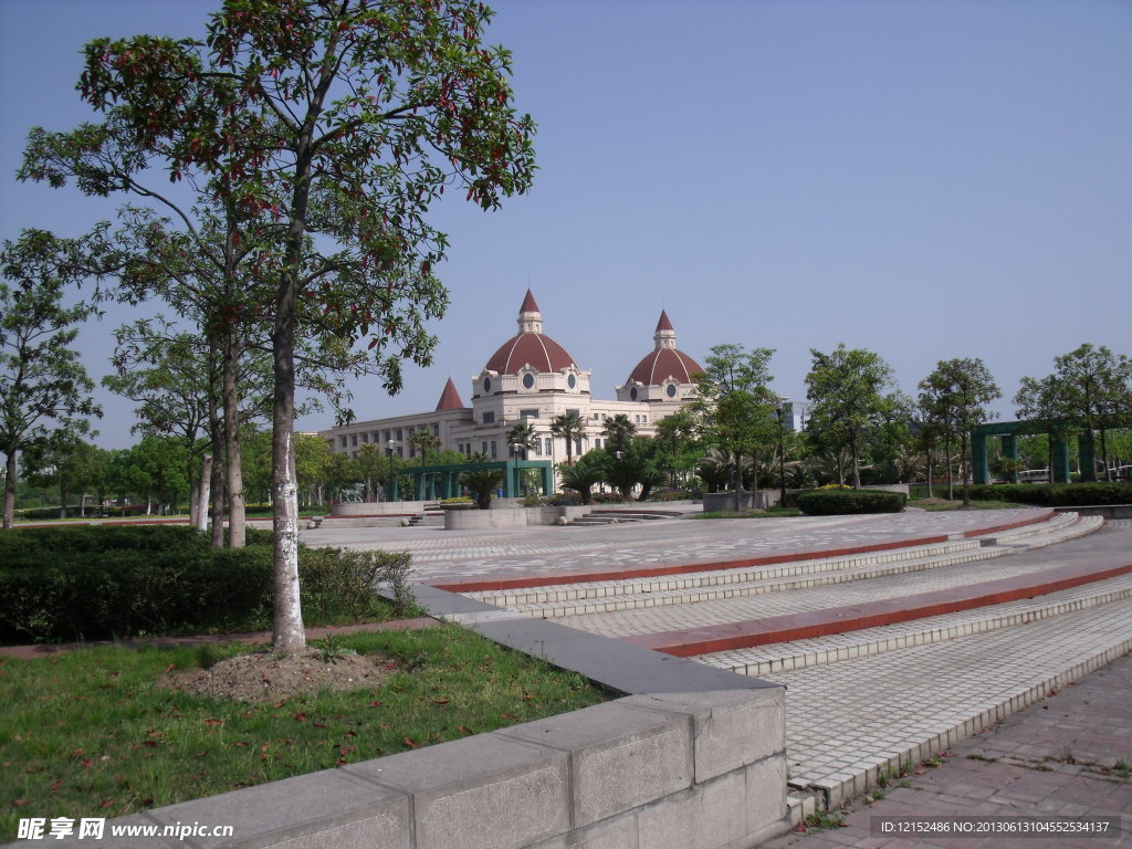 学校建筑