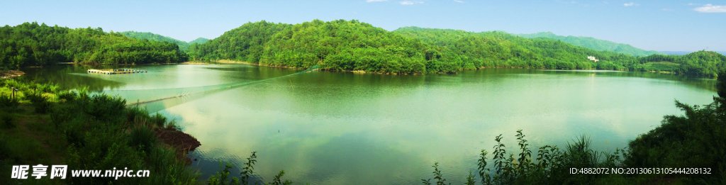 水库全景