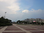 蓝天梅县人民广场