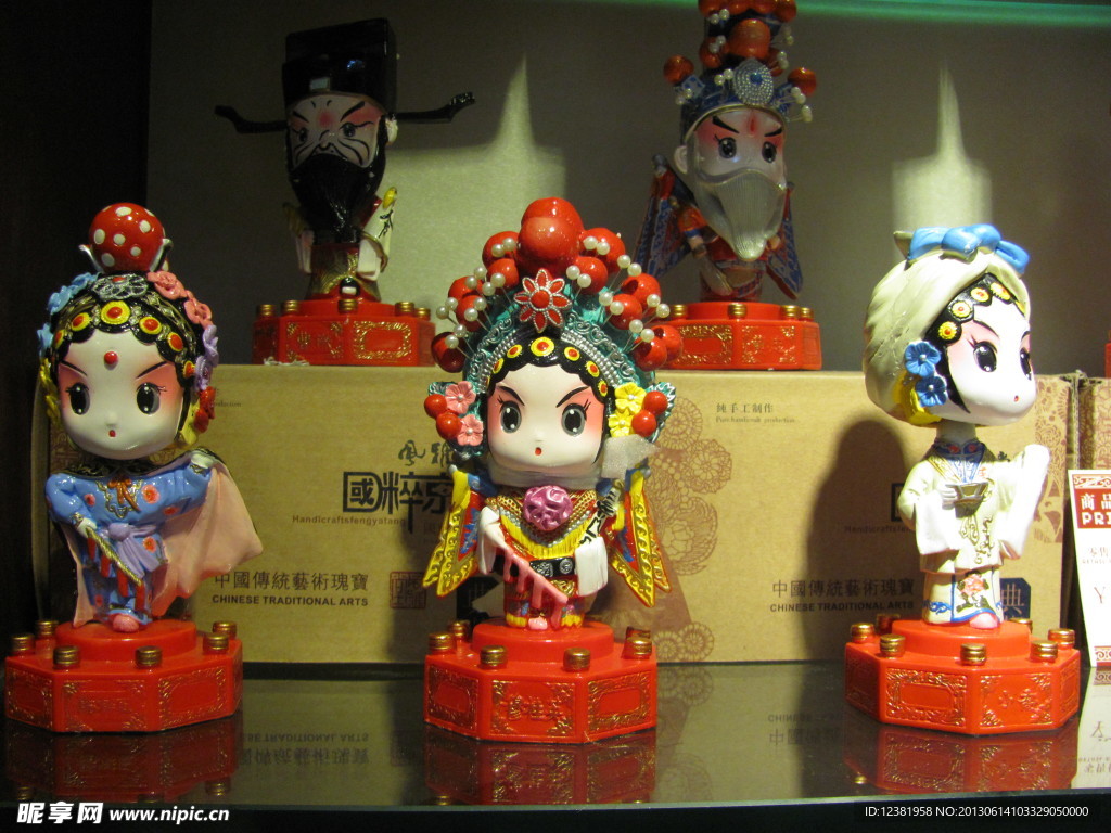成都锦里的京剧玩偶