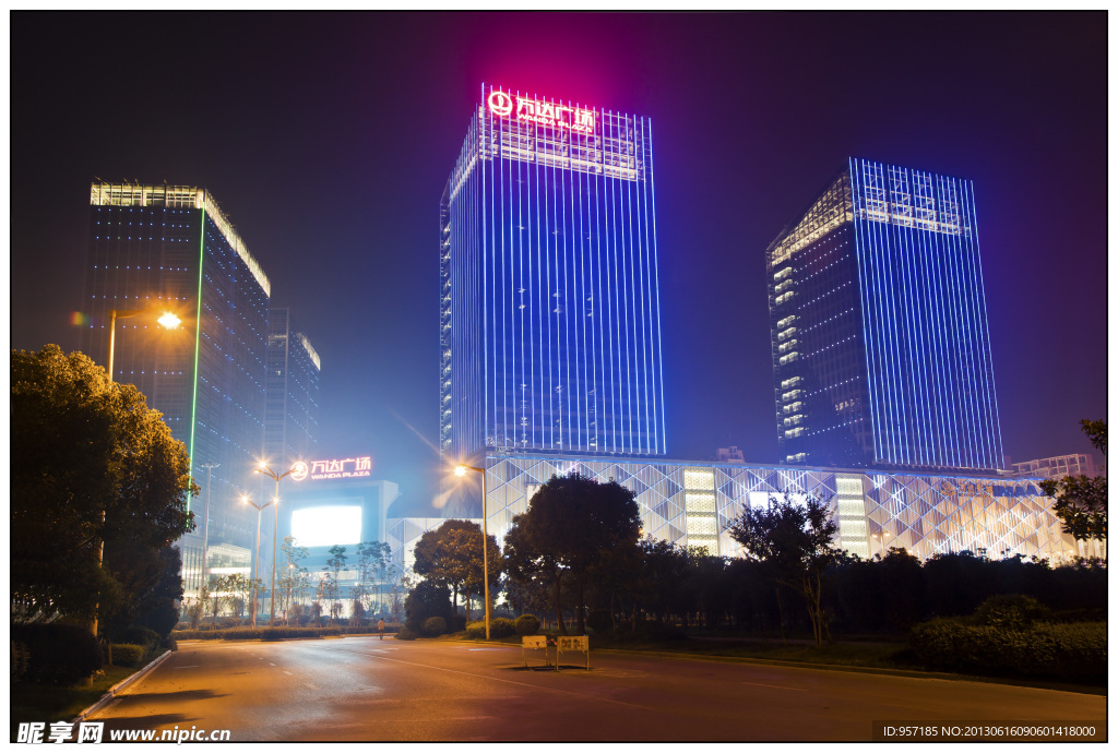 建筑夜景