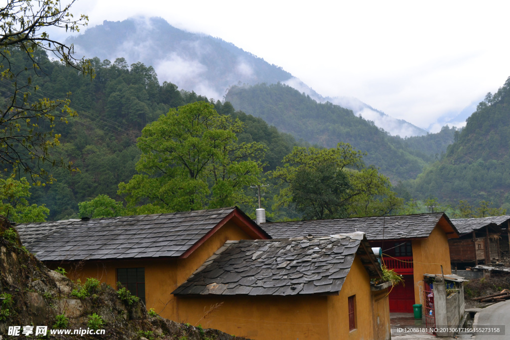 原始山村 秋那桶