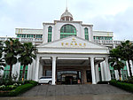 温泉酒店大门