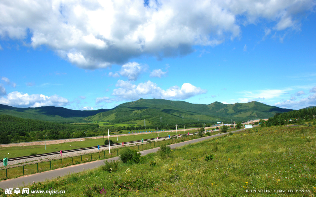 巴林镇夏日风景