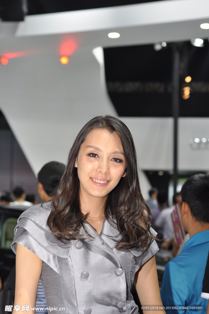 美女