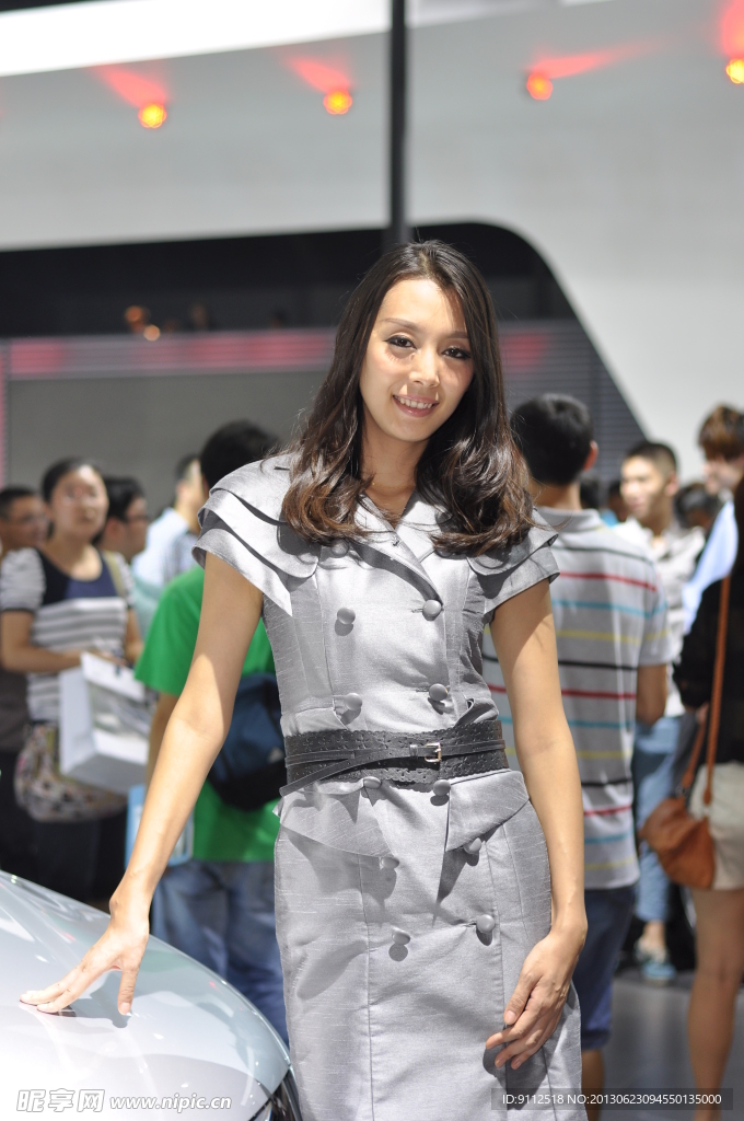 美女