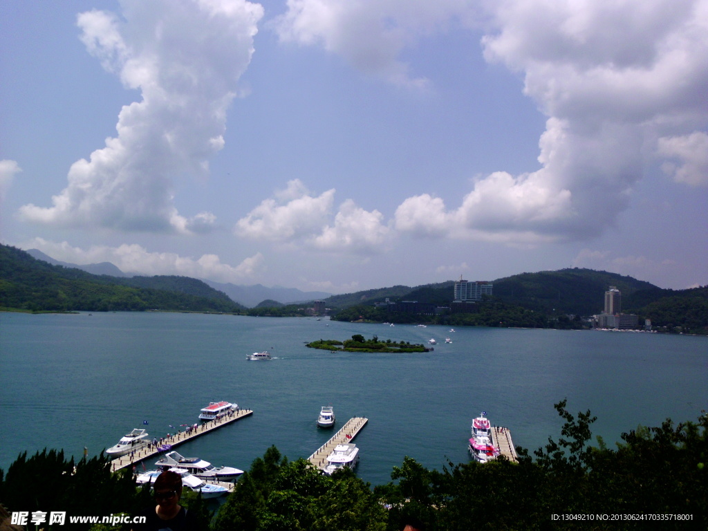 高原平湖