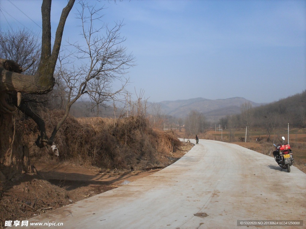 山区的公路