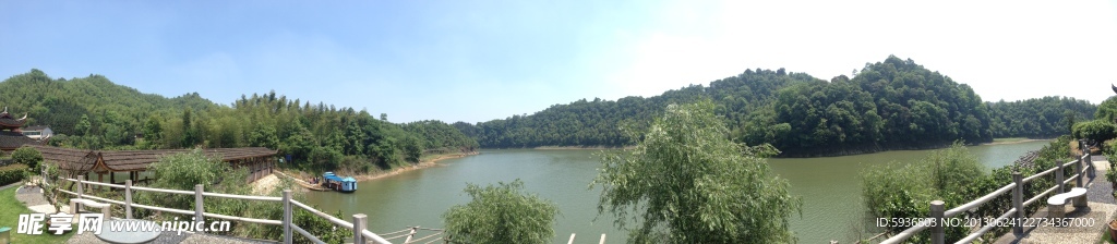 龙凤湖