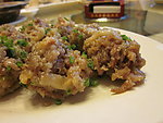 两个清蒸客家开锅肉圆
