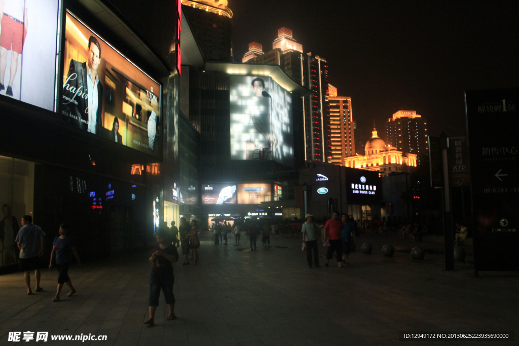 夜景步行街