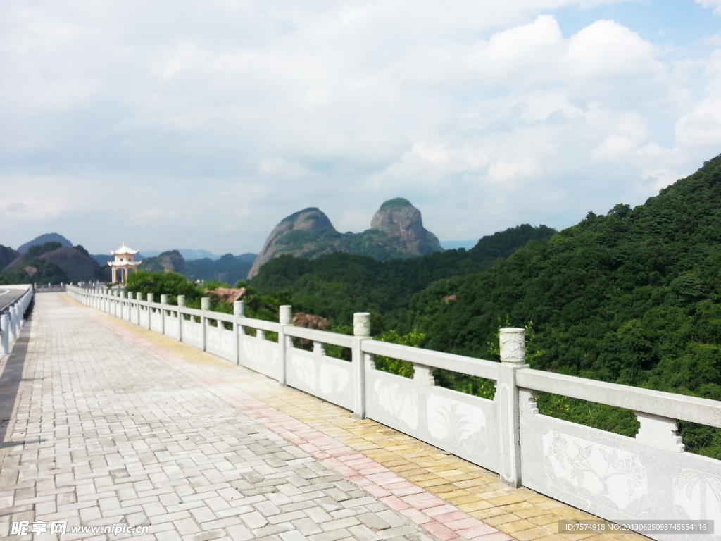 公园 山岭