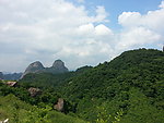 蓝天白云 山岭
