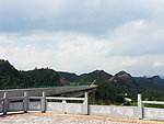 宽敞空旷 山岭