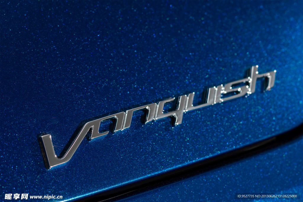 阿斯顿马丁Vanquish