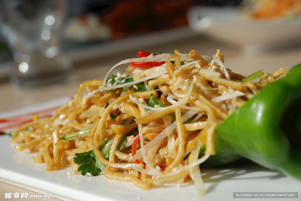 葱香豆腐丝