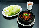 石锅菜包肉