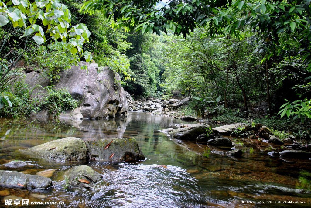 山间美景