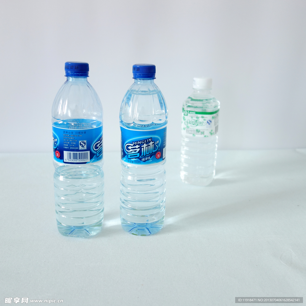 矿泉水