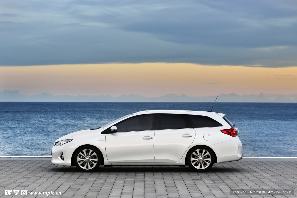 丰田Auris