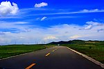 蓝天白云公路