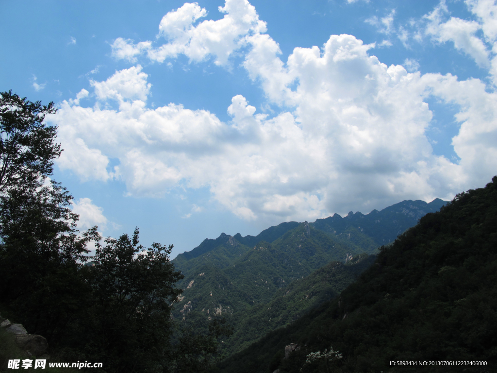 河南鲁山平沟文殊寺