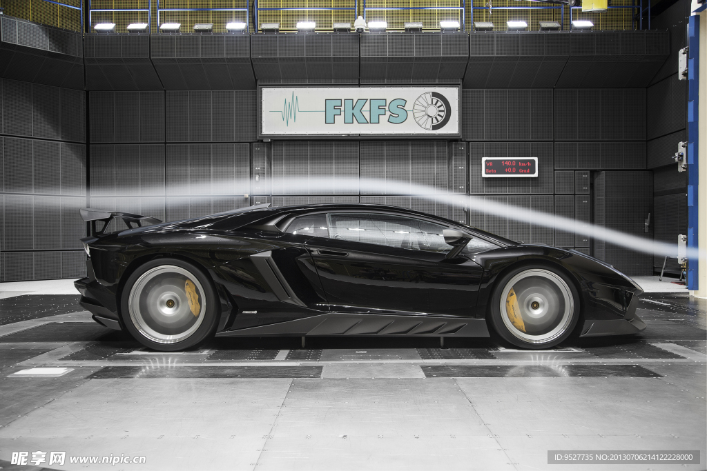 兰博基尼aventador