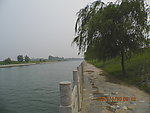小河边