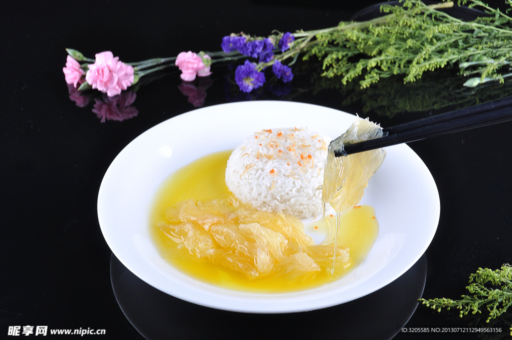 鱼翅捞饭