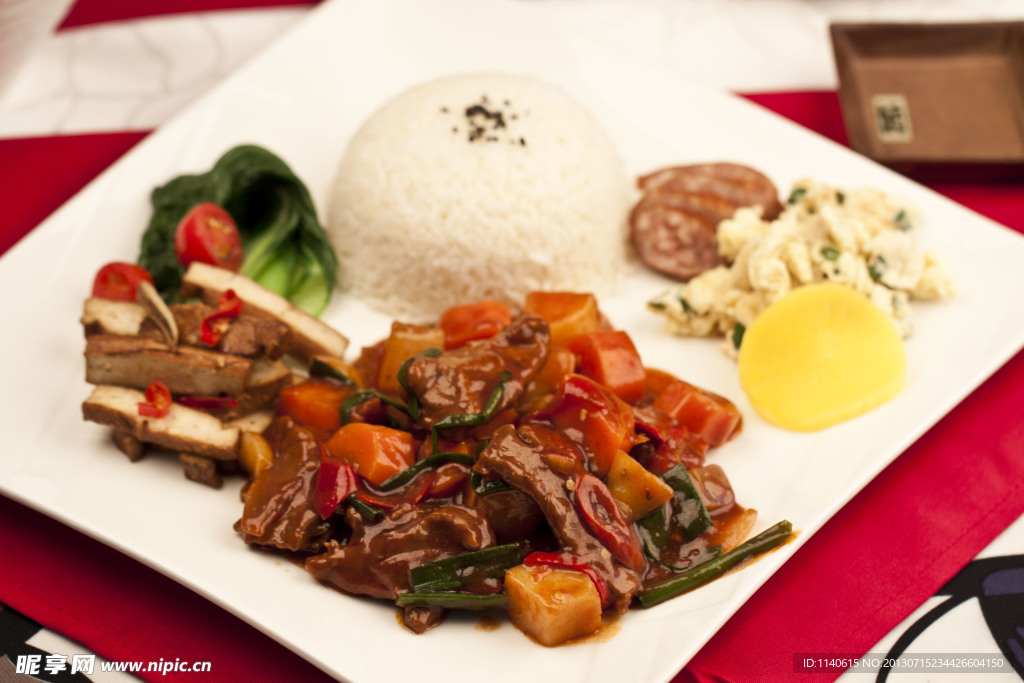 红烧牛肉饭
