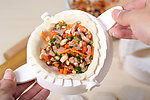 包饺子