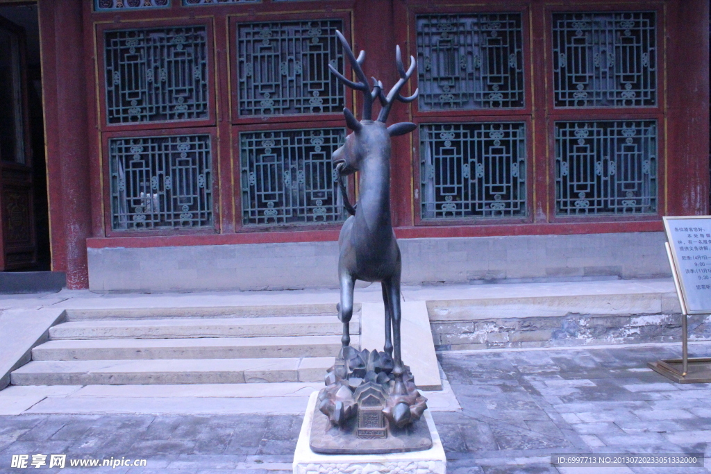 铜雕