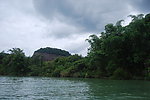 高山 湖水