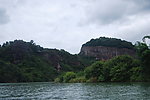 高山 湖水