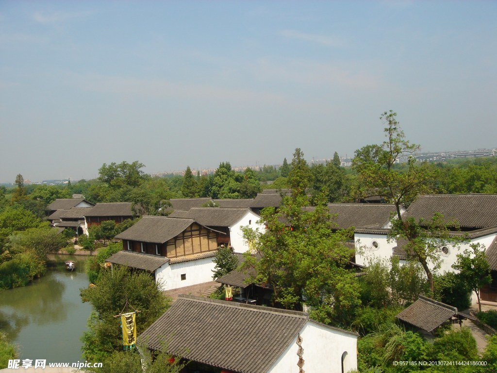 江南