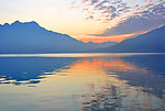 落日湖景